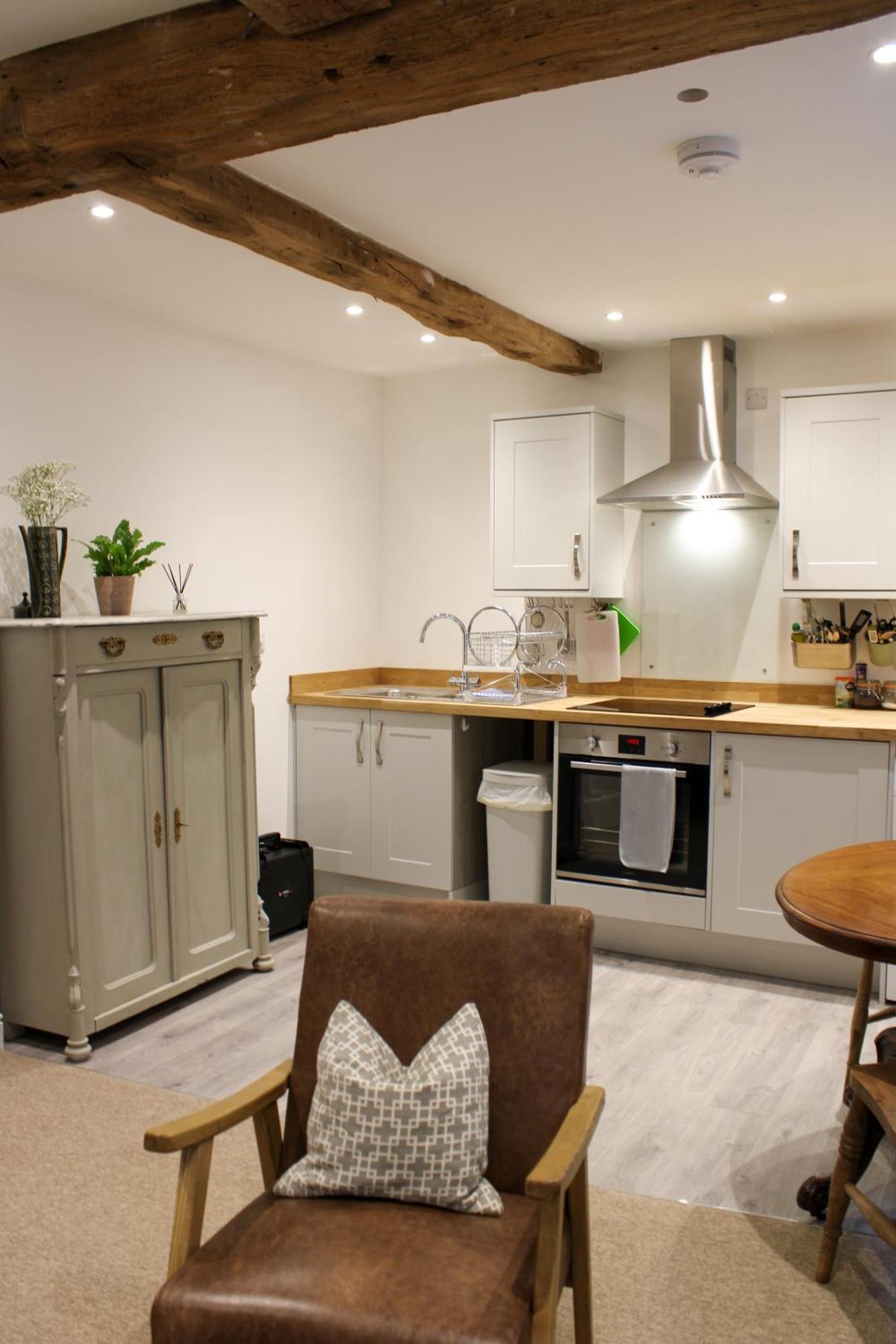 Ludlow Town Centre Apartments Экстерьер фото
