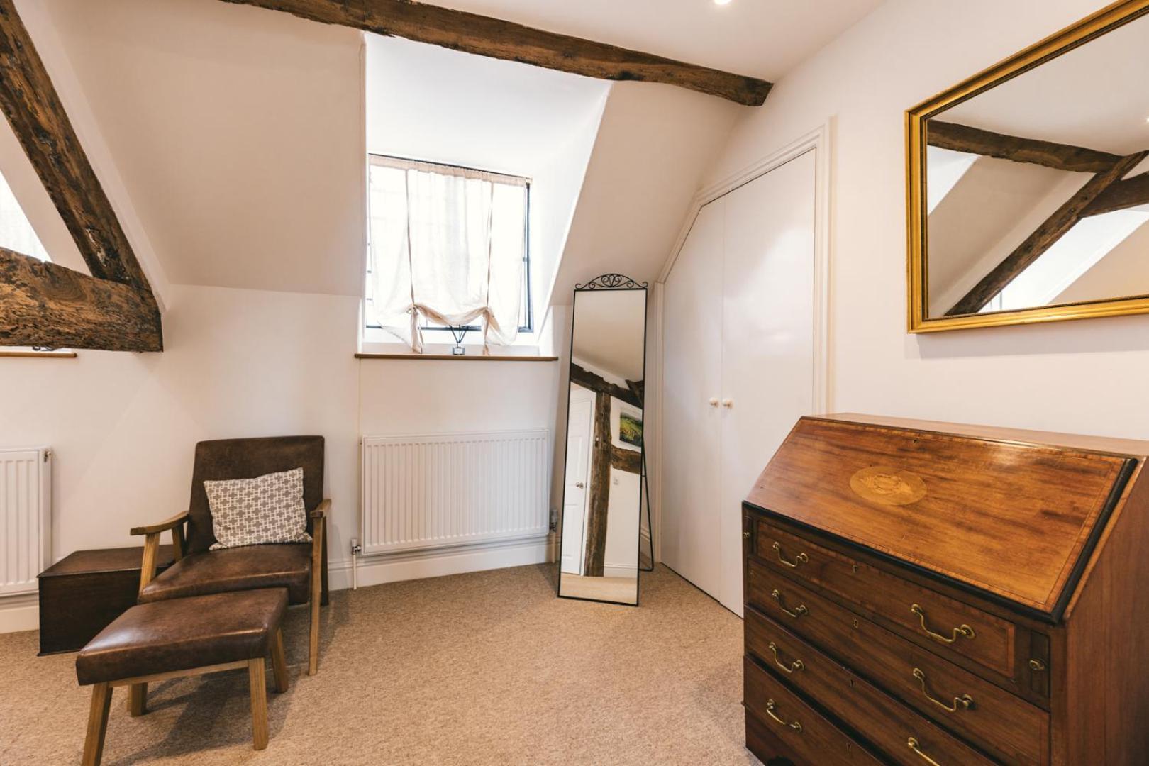 Ludlow Town Centre Apartments Экстерьер фото