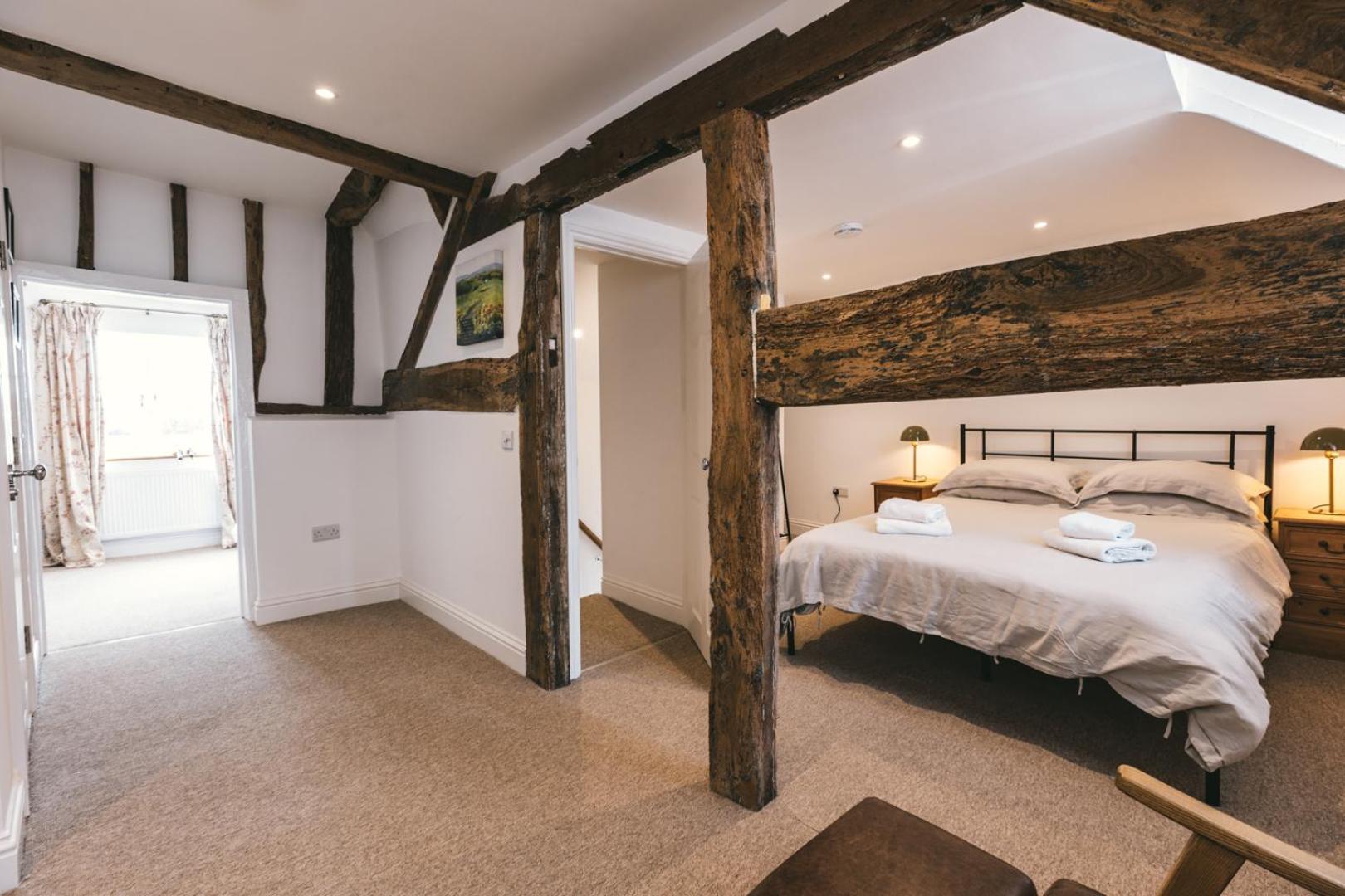 Ludlow Town Centre Apartments Экстерьер фото