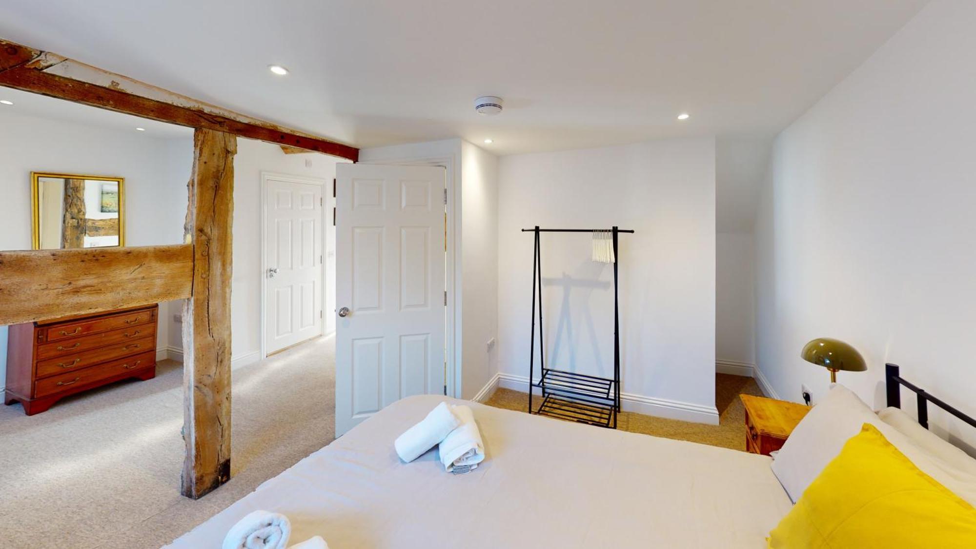 Ludlow Town Centre Apartments Экстерьер фото